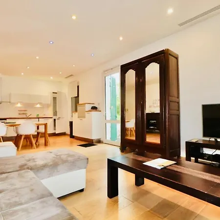 Appartement Les Muguets - Standing 4 Prs - Clim, Parking
