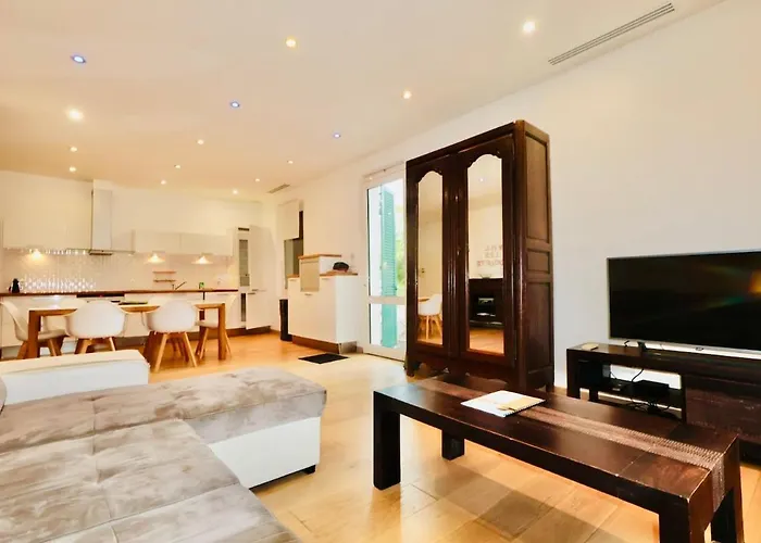 Appartement Les Muguets - Standing 4 Prs - Clim, Parking